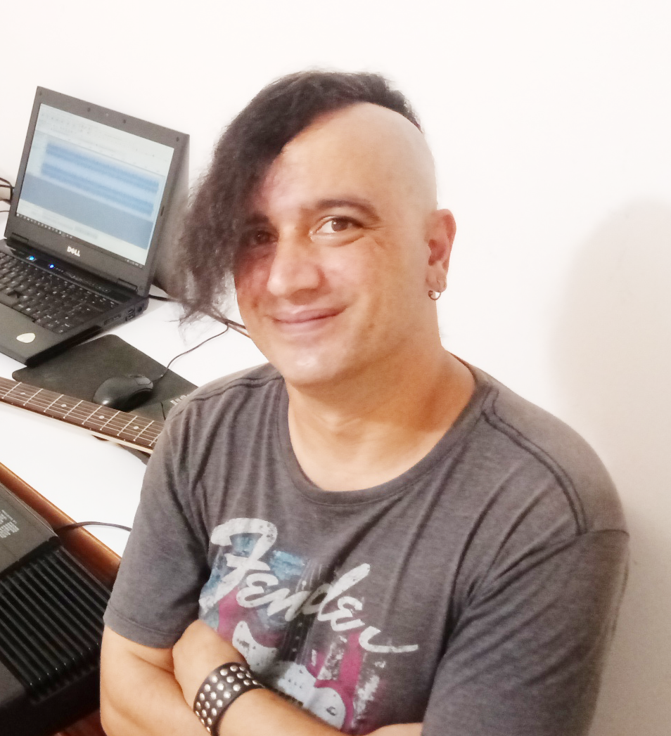 Rafael  (Editor)