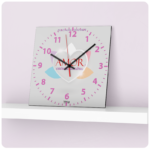 Relógio de parede em MDF - Capa do livro "Amor, essência da alma", de Dulci Alma Hohgraefe